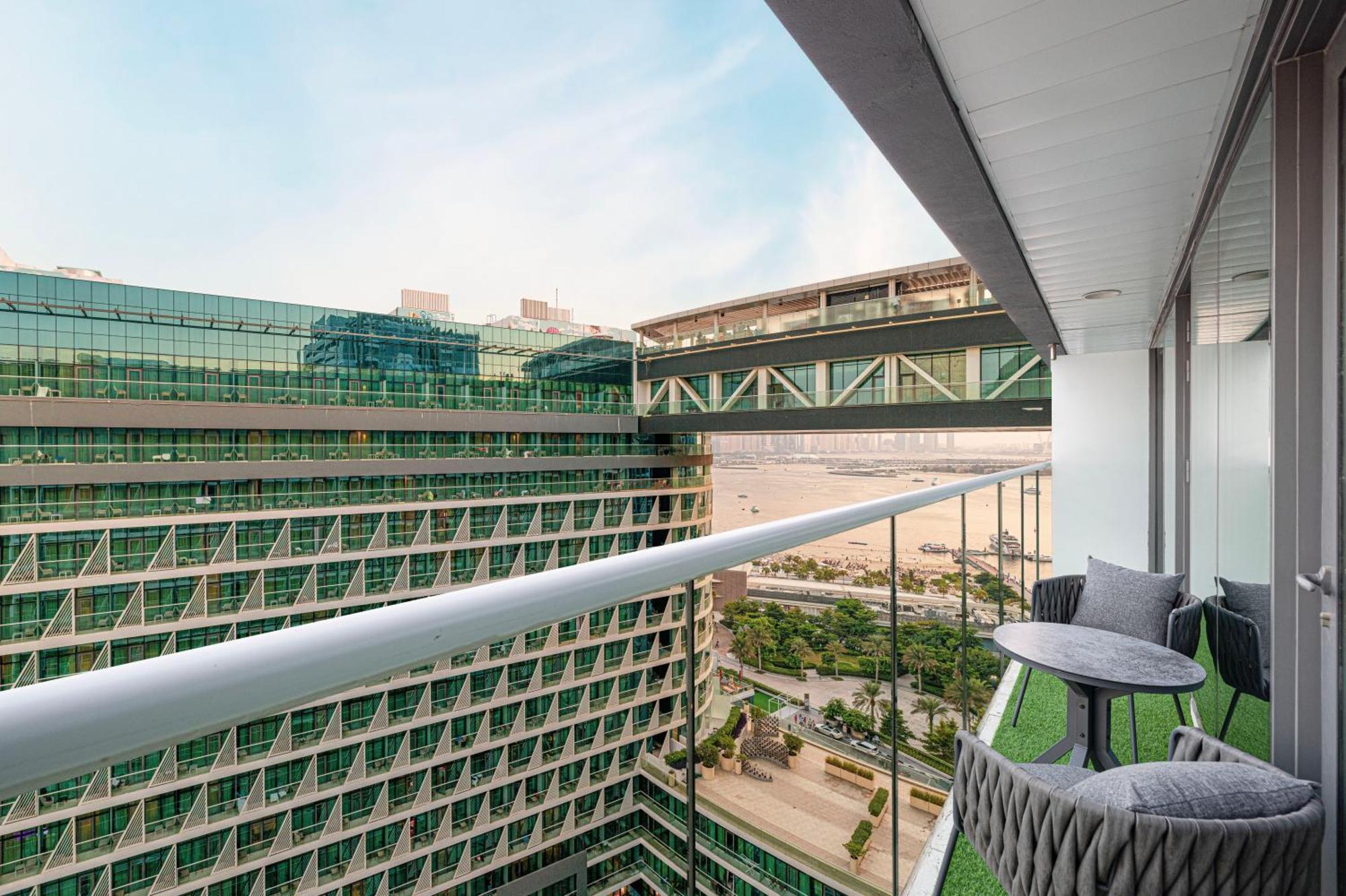 Апартаменты Palm Jumeirah - Private & Free Infinity Pool