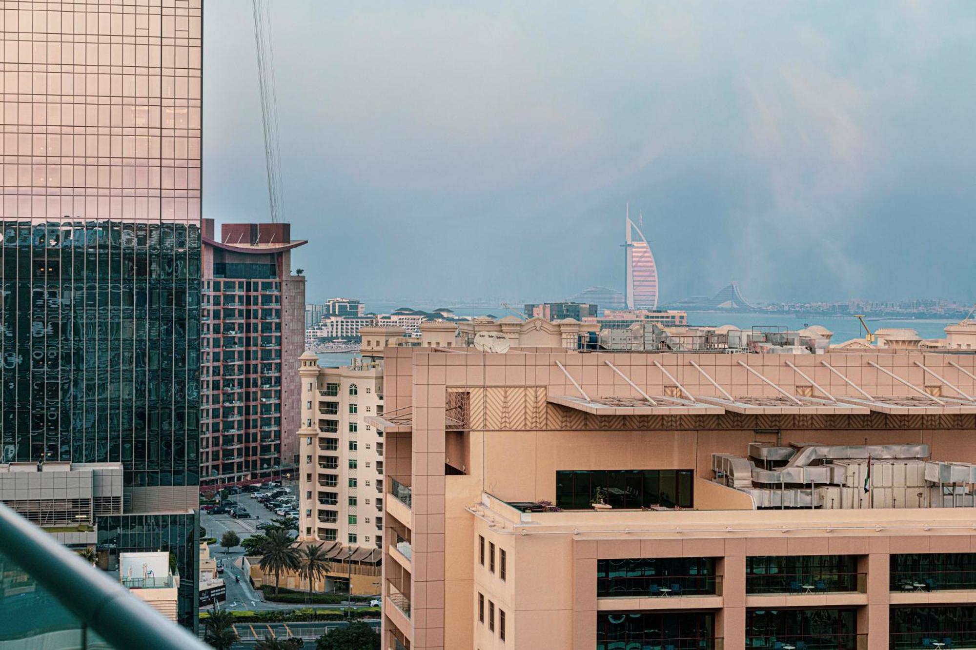 Palm Jumeirah - Private & Free Infinity Pool Апартаменты